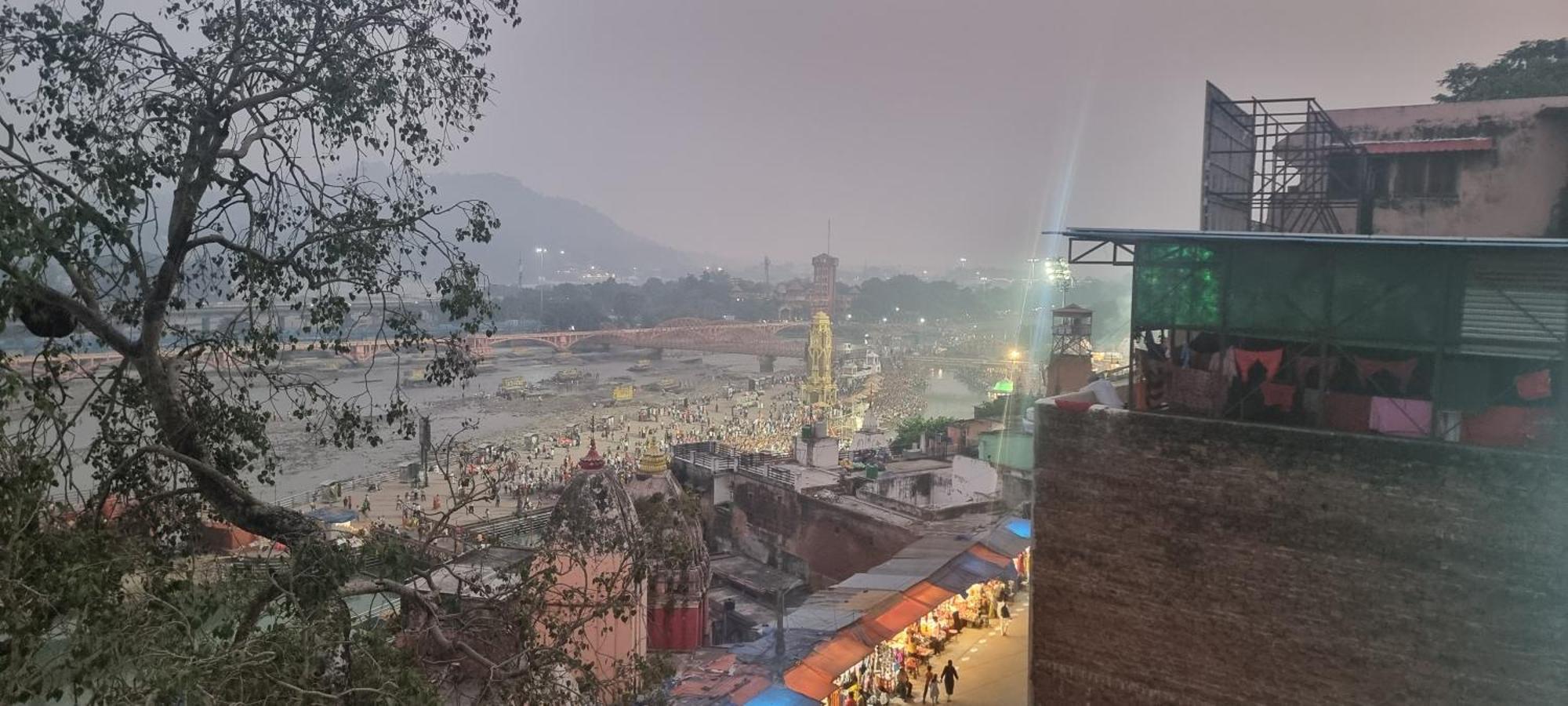 Hotel Har Ki Pauri By Around Stays Haridwar Ngoại thất bức ảnh