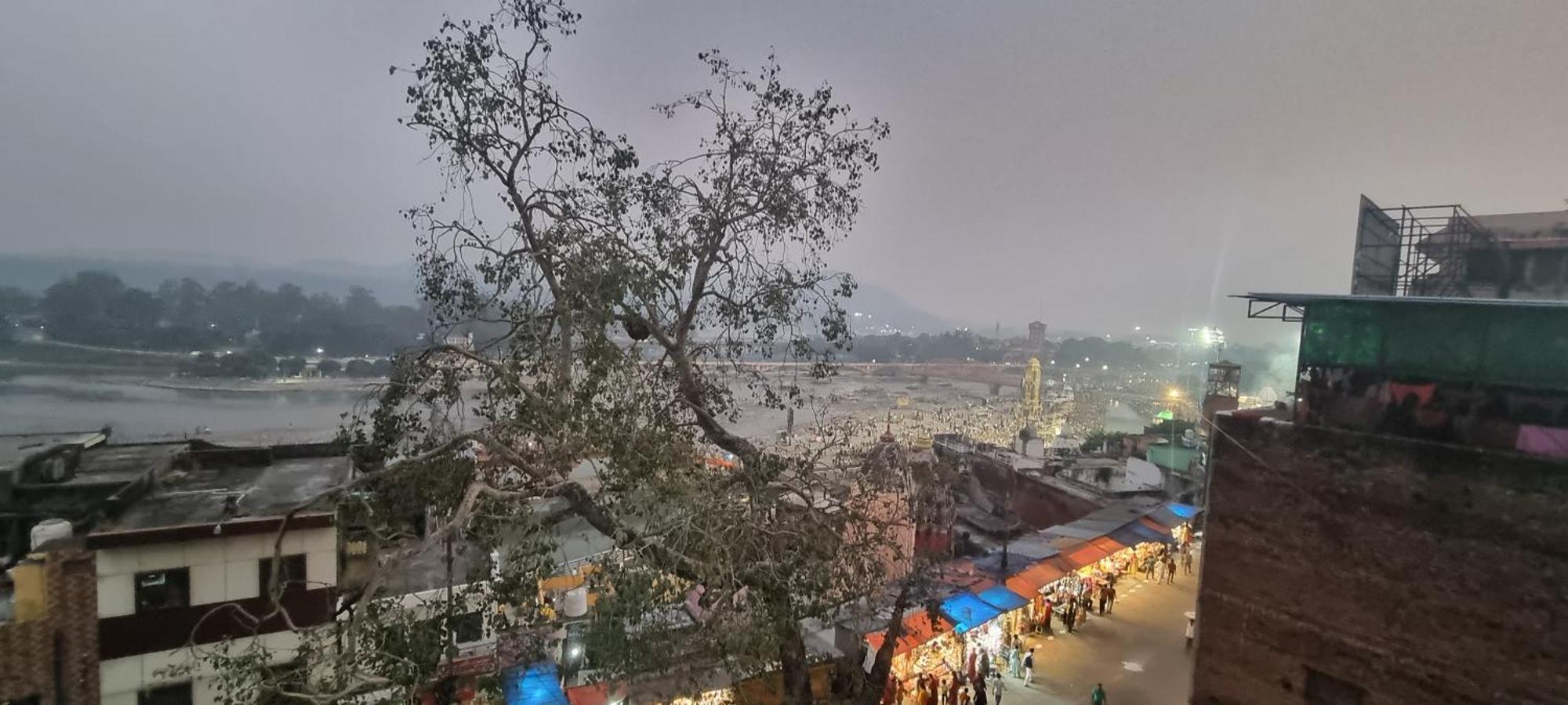 Hotel Har Ki Pauri By Around Stays Haridwar Ngoại thất bức ảnh