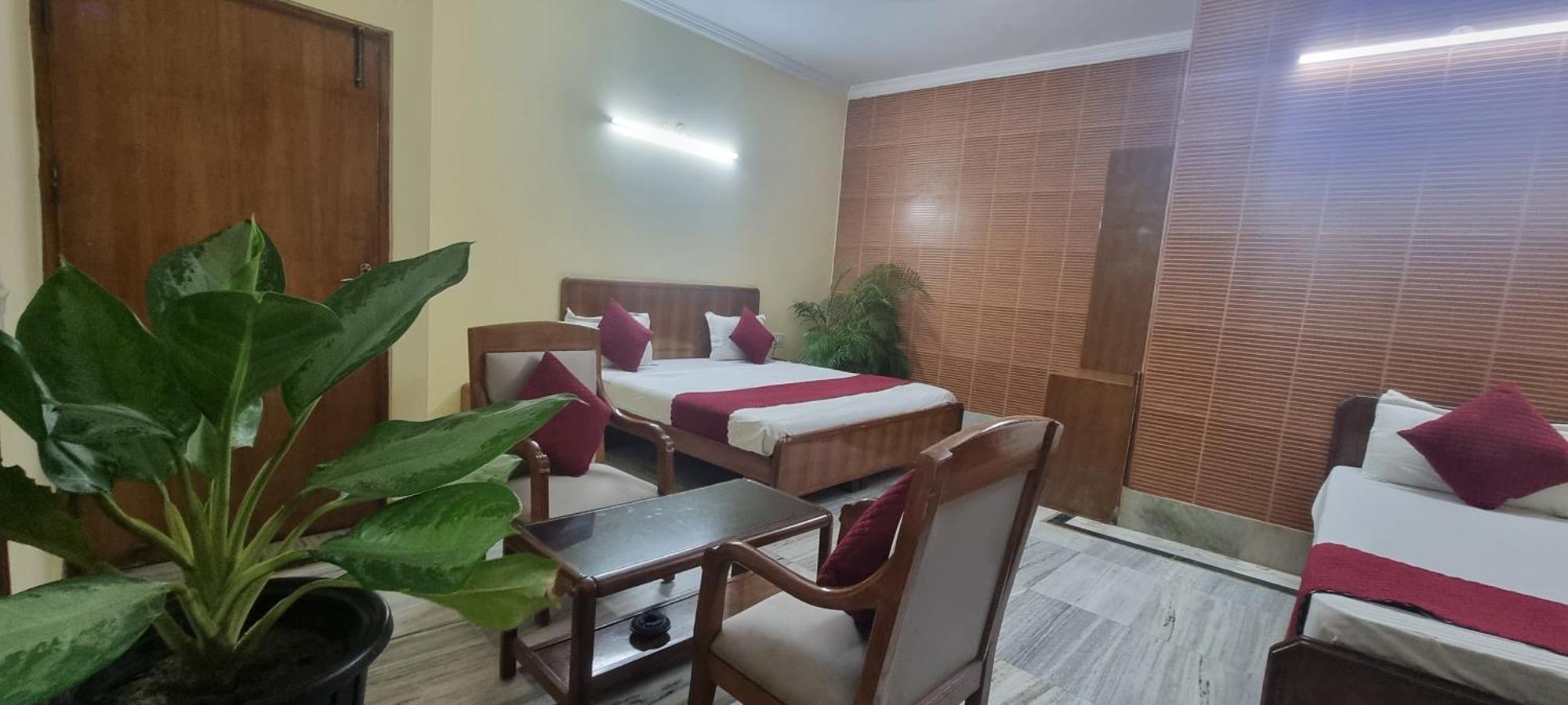 Hotel Har Ki Pauri By Around Stays Haridwar Ngoại thất bức ảnh