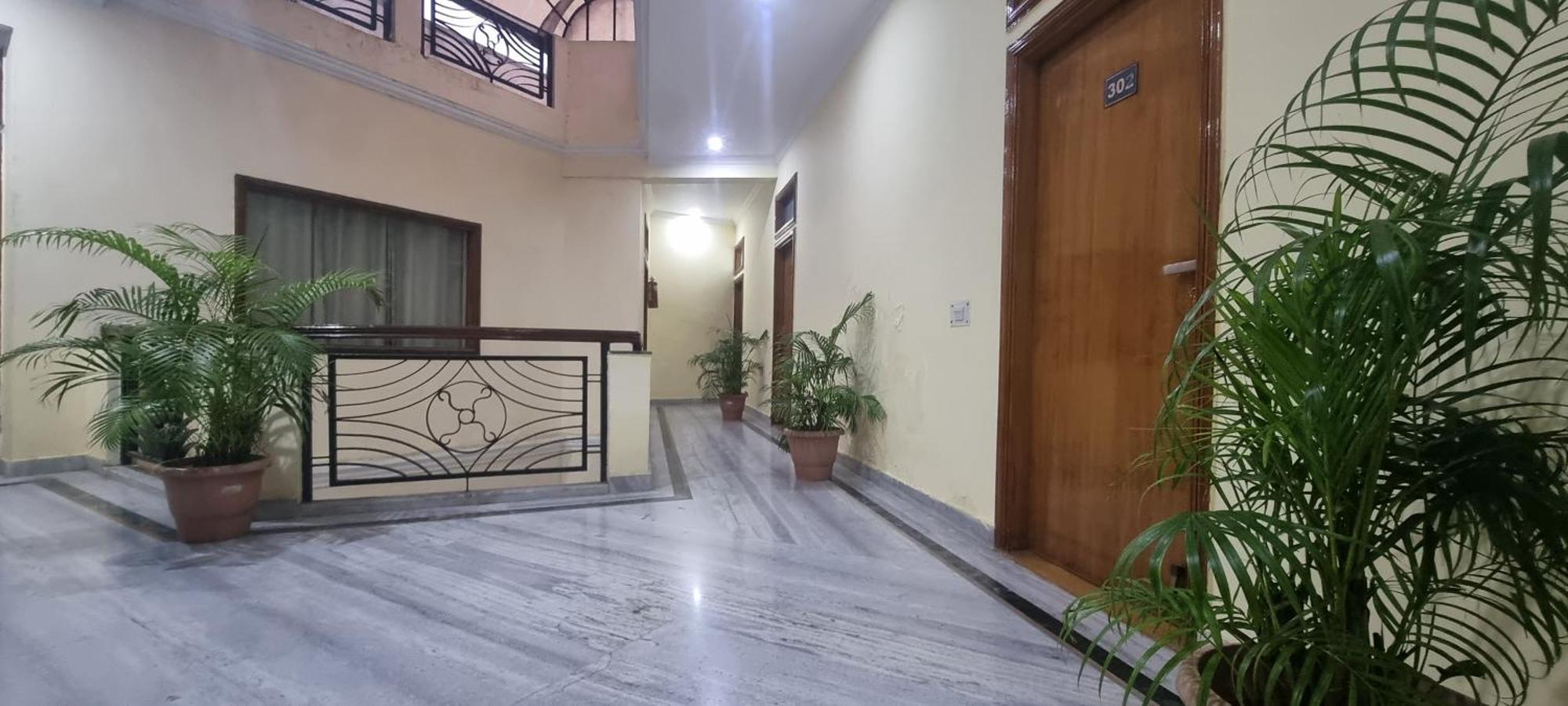 Hotel Har Ki Pauri By Around Stays Haridwar Ngoại thất bức ảnh