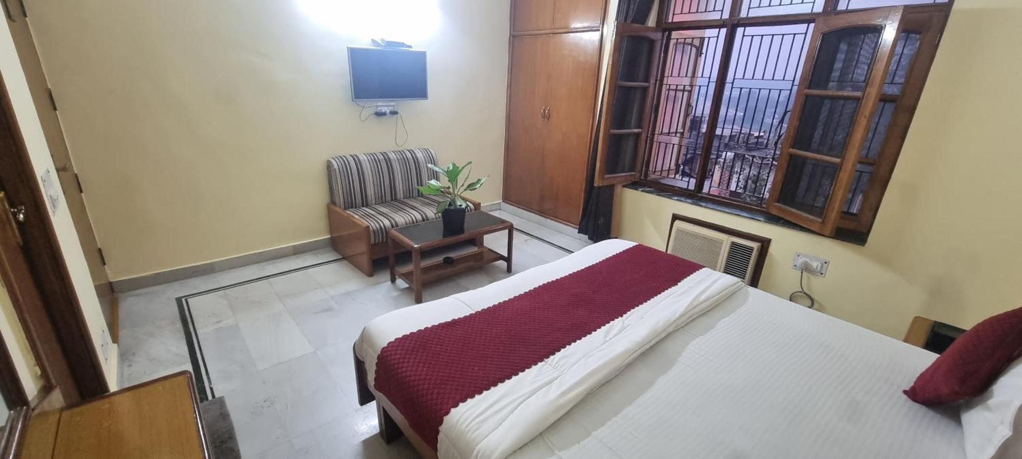 Hotel Har Ki Pauri By Around Stays Haridwar Ngoại thất bức ảnh